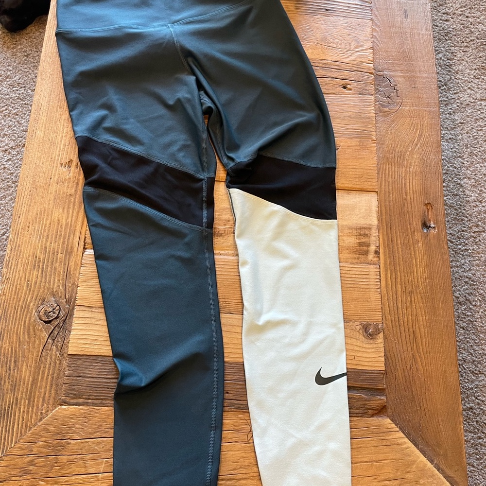 Nike Kids' Two-Tone Athletic Leggings - Green and White